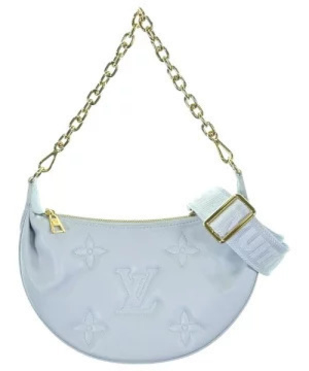 Louis Vuitton Over The Moon Chain bag quilted Bubblegram leather Blue
